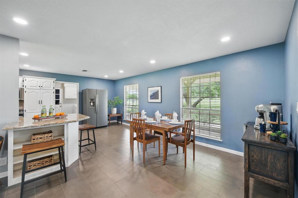 Denton, Texas 76207, United States, 3 Bedrooms Bedrooms, ,3 BathroomsBathrooms,Residential,Pending,125100