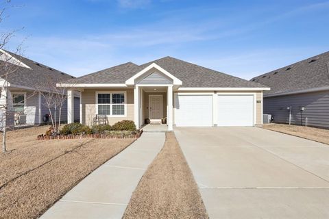 102 Clear Creek Lane, Terrell, TX 75160 - #: 20587121