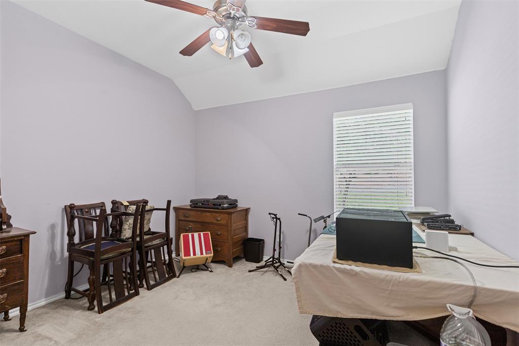 Edgecliff Village, Texas 76134, United States, 3 Bedrooms Bedrooms, ,2 BathroomsBathrooms,Residential,Pending,136078