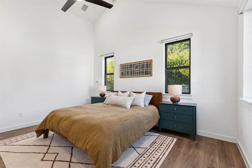 Fort Worth Ave Twnhms - Residential