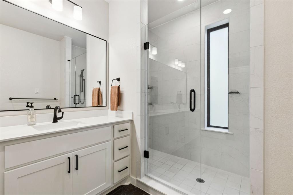 Fort Worth Ave Twnhms - Residential