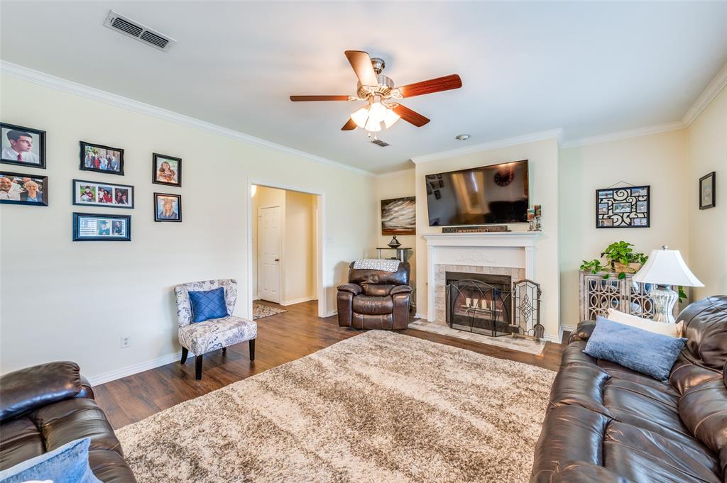 1004 Porter Place