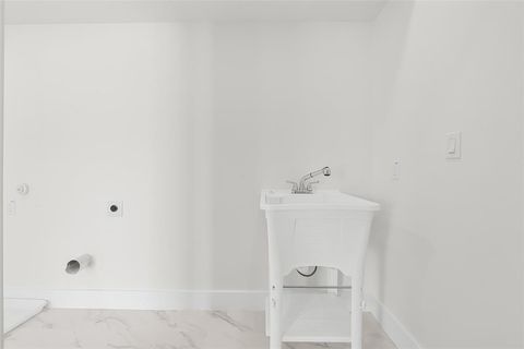 Tiny photo for 314 S Glasgow Drive, Dallas, TX 75214 (MLS # 21195605)