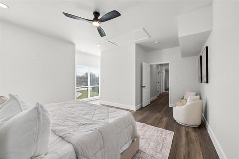 Tiny photo for 314 S Glasgow Drive, Dallas, TX 75214 (MLS # 21195605)