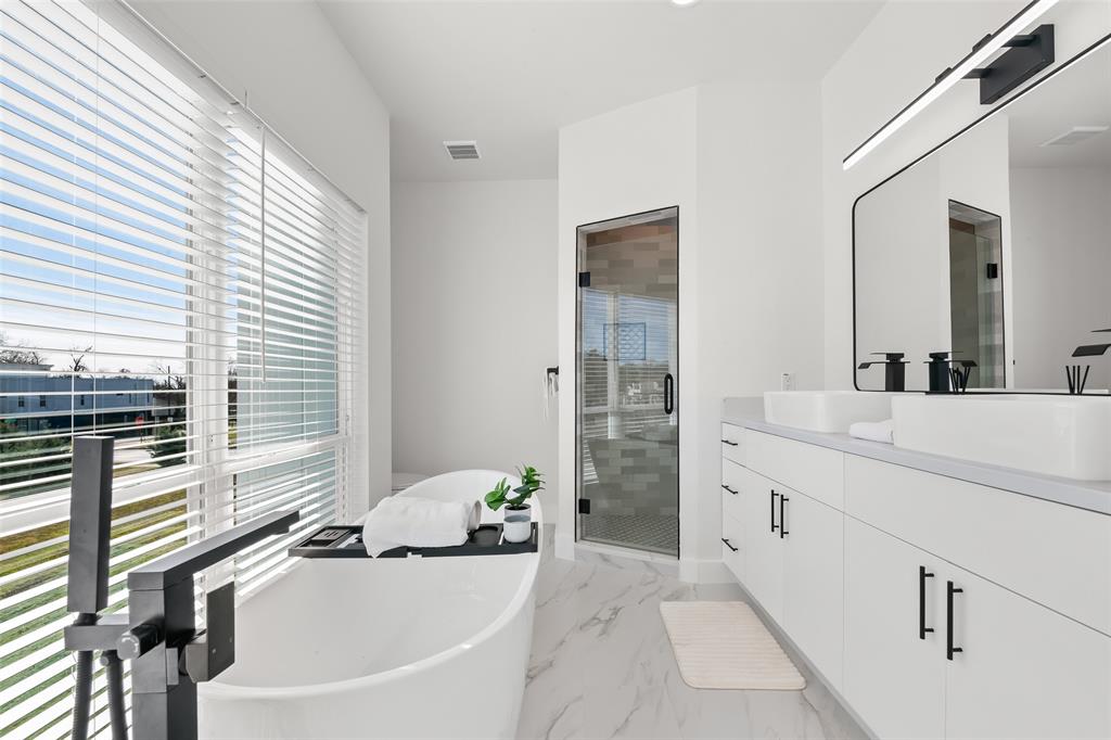 Glasgow and Santa Fe - Residential