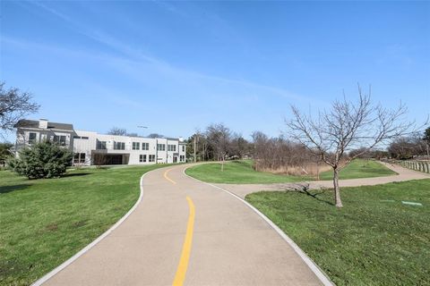 Tiny photo for 314 S Glasgow Drive, Dallas, TX 75214 (MLS # 21195605)