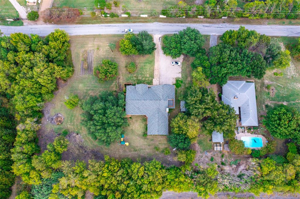 Photo 33 of 36 of 14975 Valley View house