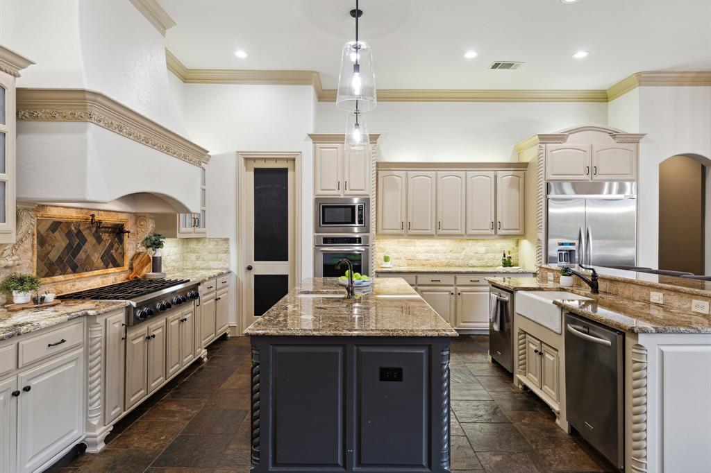 Sandlin Manor - Residential