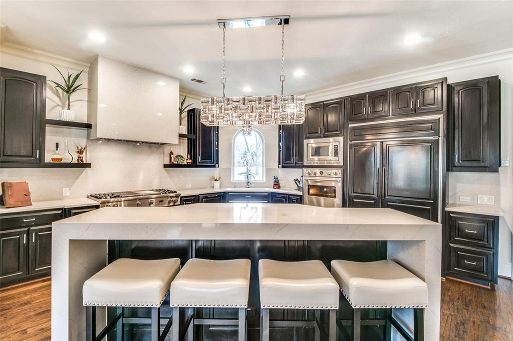 Forest Hills - Residential