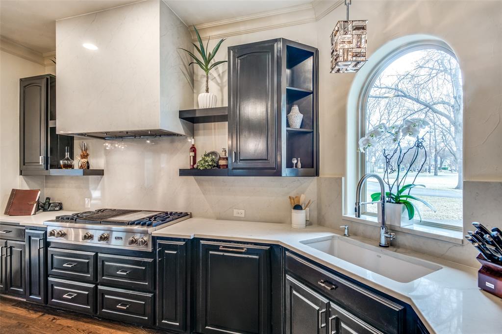 Forest Hills - Residential