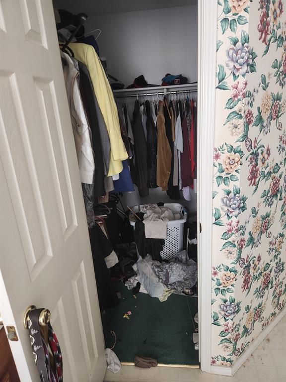 3041 Hillingdon Drive