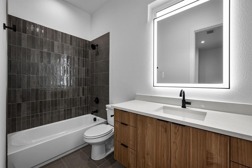 Mount Auburn - Residential