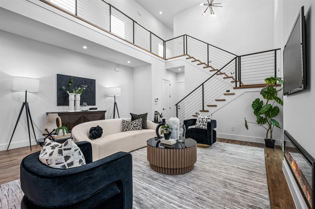 Mount Auburn - Residential