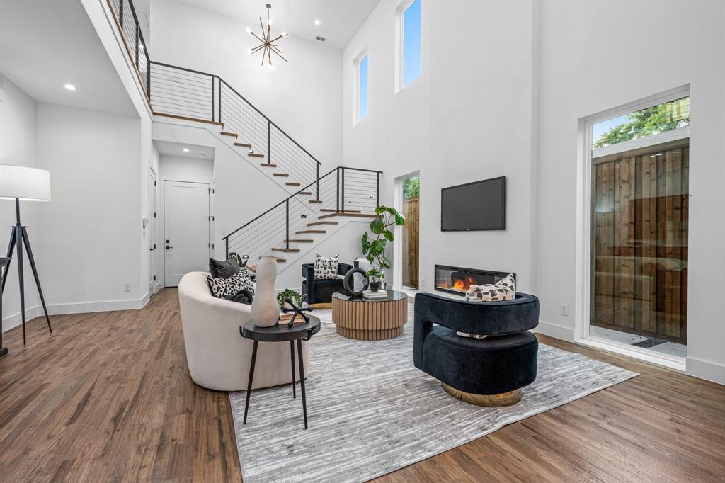 Mount Auburn - Residential