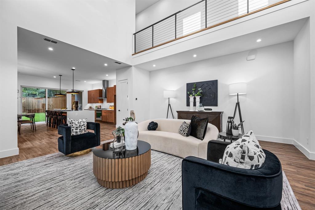 Mount Auburn - Residential