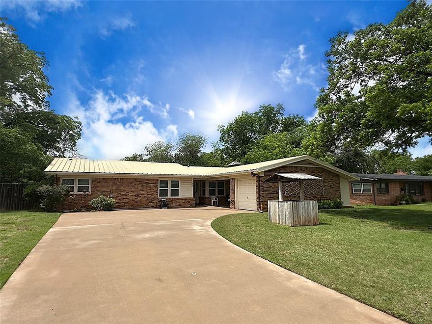 Welcome to your dream home at 1626 Glenwood Dr, ideally situated just a stone’s throw away from Austin Elementary School! This charming residence offers three spacious bedrooms and two well-appointed bathrooms, providing ample space for families of all sizes. Nestled on a large lot, this home features a large kitchen that is a chef’s delight, boasting plenty of counter space, updated appliances, and a generous island perfect for meal prep or casual dining. The kitchen seamlessly flows into a spacious family room, highlighted by a cozy wood-burning fireplace—perfect for creating warm memories with loved ones during those chilly Texas evenings. Take advantage of the bonus room, which offers versatility as a home office or a second living area, accommodating all your lifestyle needs. The designated dining room provides an elegant space for family gatherings and entertaining guests. You’ll appreciate the mature trees and thoughtful landscaping that enhance the property’s curb appeal and provide a serene outdoor environment with covered patio. The backyard, features a storage shed for all your gardening tools and outdoor equipment. A sprinkler system ensures your lawn stays lush and green with minimal effort. Don’t miss the opportunity to make this beautiful home yours. Home to be sold AS IS - please note the property is currently undergoing an estate sale. Some rooms may be in disarray