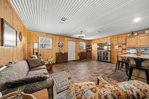 Tiny photo for 365 County Road 3640, Clifton, TX 76634 (MLS # 21195512)