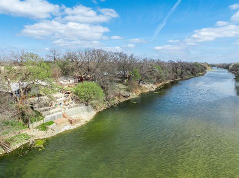 Tiny photo for 365 County Road 3640, Clifton, TX 76634 (MLS # 21195512)