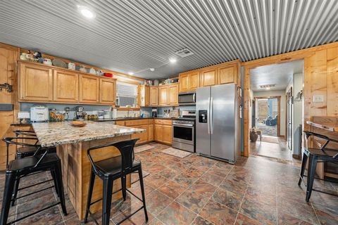 Tiny photo for 365 County Road 3640, Clifton, TX 76634 (MLS # 21195512)