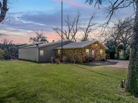 Tiny photo for 365 County Road 3640, Clifton, TX 76634 (MLS # 21195512)