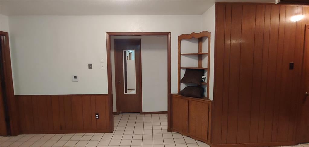 Hampton Place Estates - Residential Lease