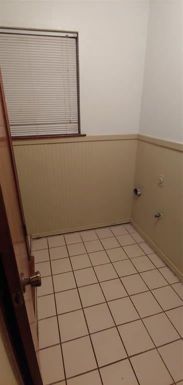 Hampton Place Estates - Residential Lease