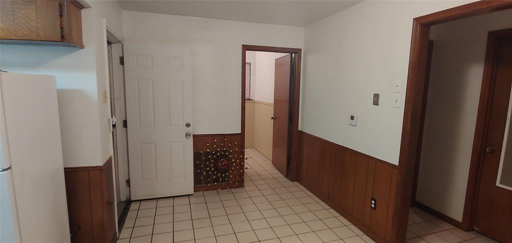 Hampton Place Estates - Residential Lease