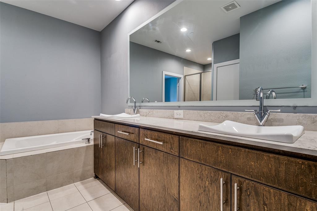 Thirty9thirty Condos - Residential Lease