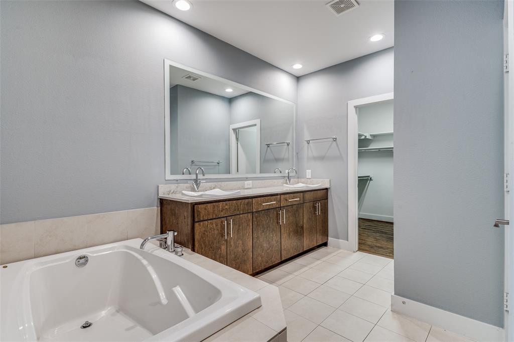 Thirty9thirty Condos - Residential Lease