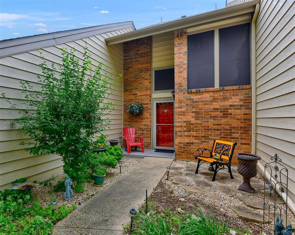 View Pottsboro, TX 75076 condo