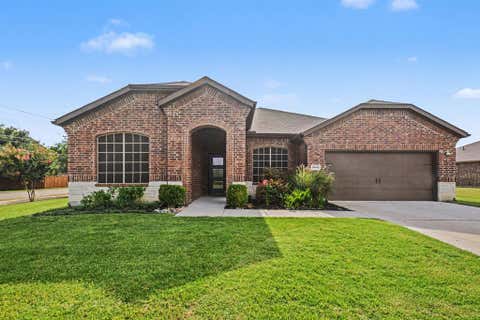 Photo of 3801 Forest Bend Road, Denton, TX 76208 (MLS # 21301768)