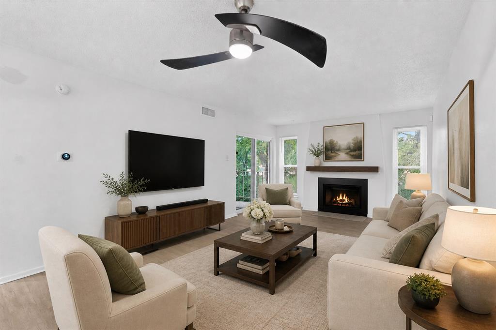 Tealwood-On-The-Creek Condo - Residential
