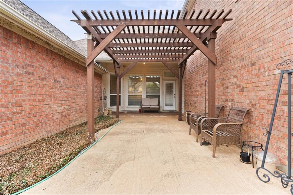 Legend Crest Ph V - Residential