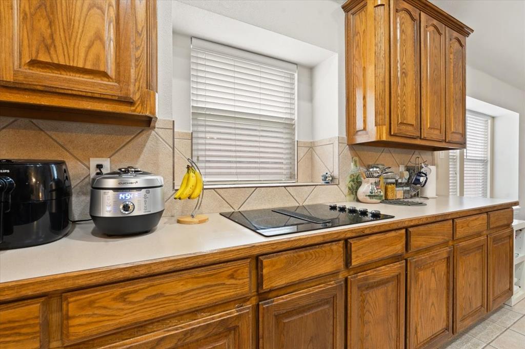 Legend Crest Ph V - Residential