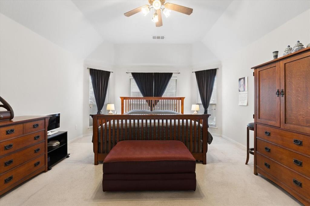 Legend Crest Ph V - Residential