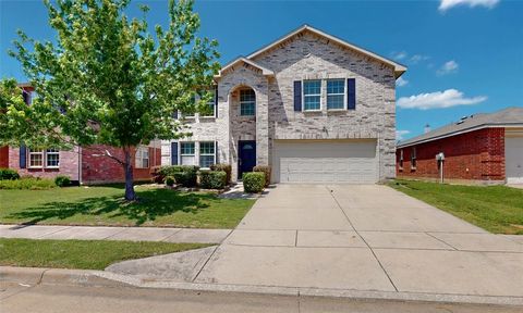 1913 Elk Lake Trail Fort Worth TX 76247