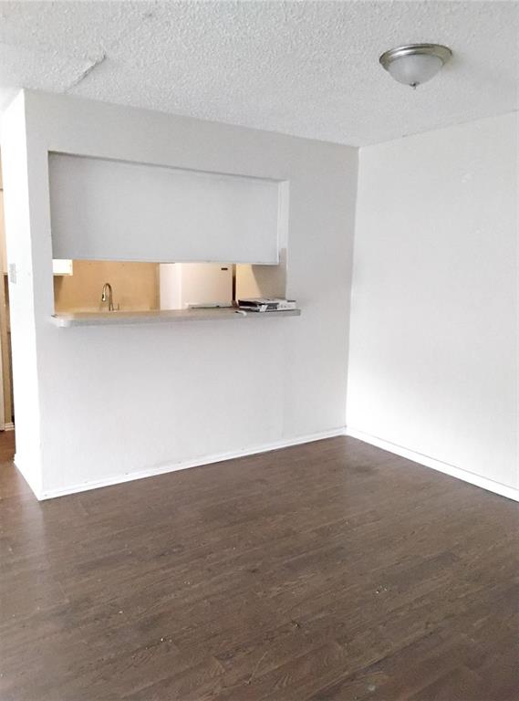 8110 Skillman Street 2068