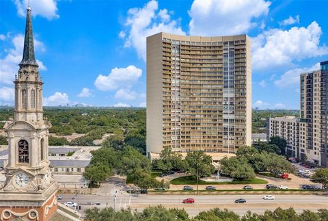 6211 W Northwest Highway 700 Dallas TX 75225