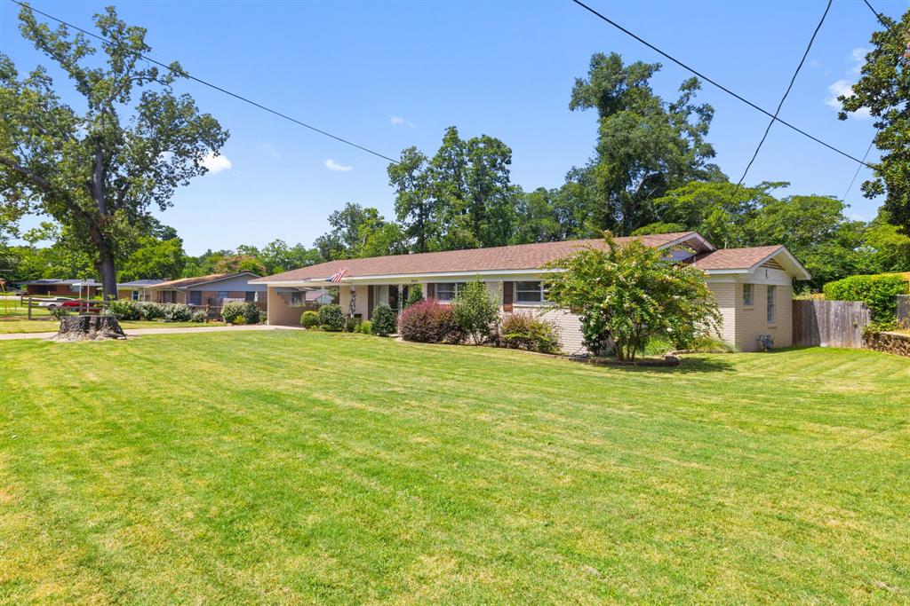 3014 Brentwood Drive