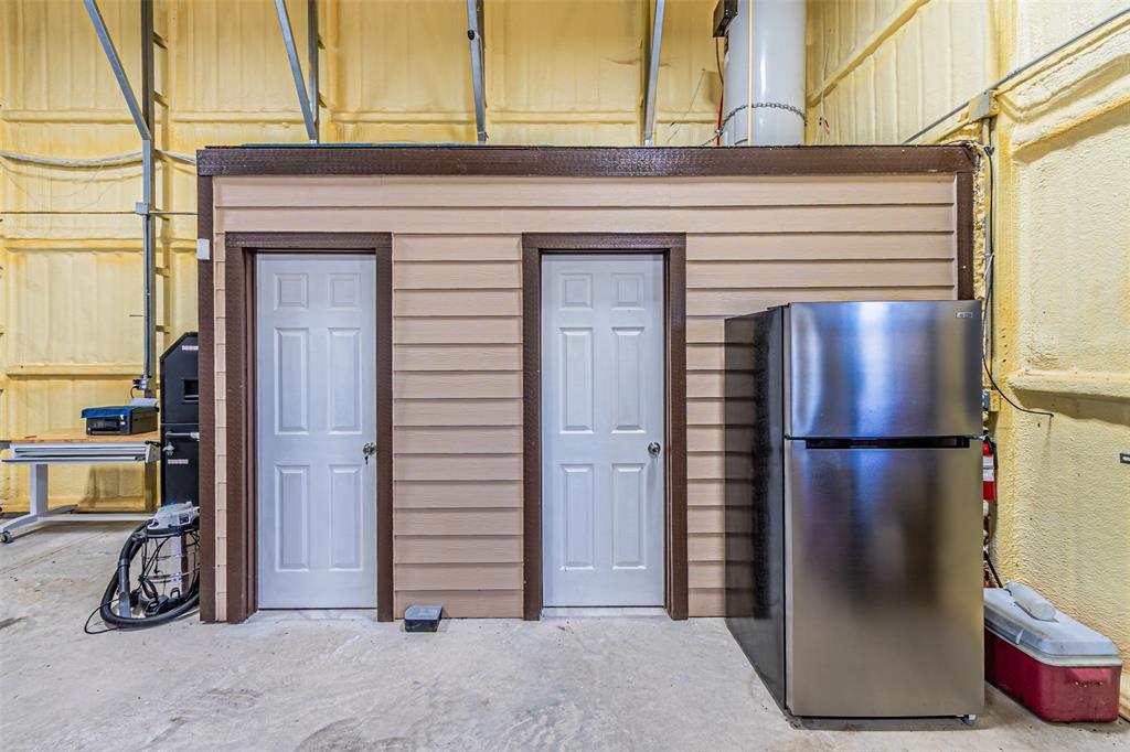 ACS 1.8351 - Commercial Lease