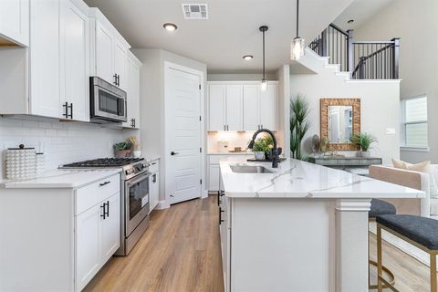 7317 Parsons Mews Rowlett TX 75088