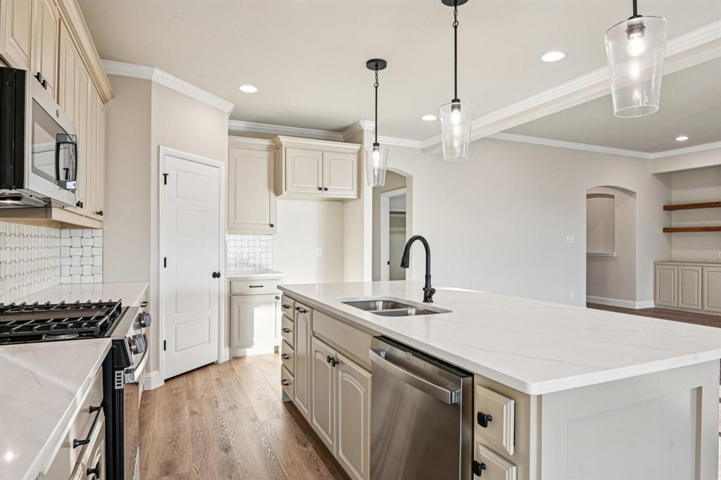 Sunset Ridge - Residential