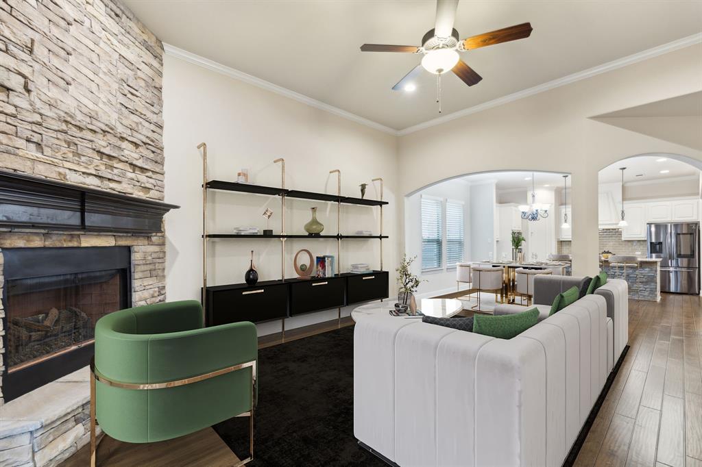 Knott's Landing on Little Road - Residential