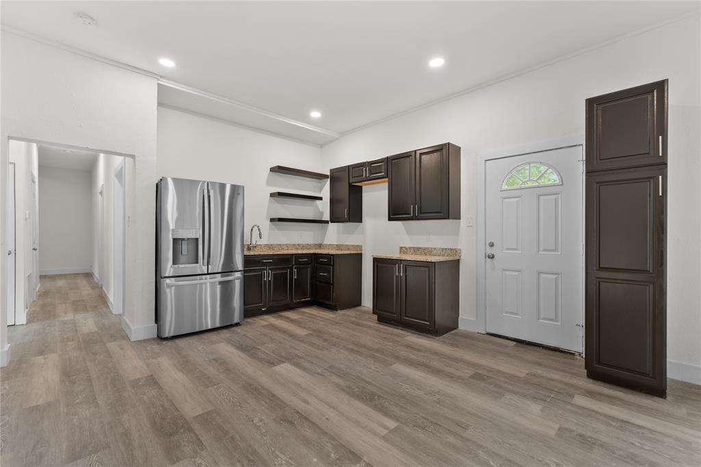 1601 N 11TH Street