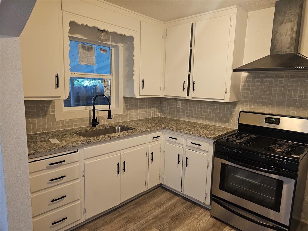 3120 Hiawatha Trail