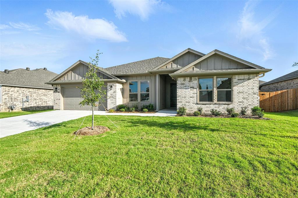 645 Mooney Drive