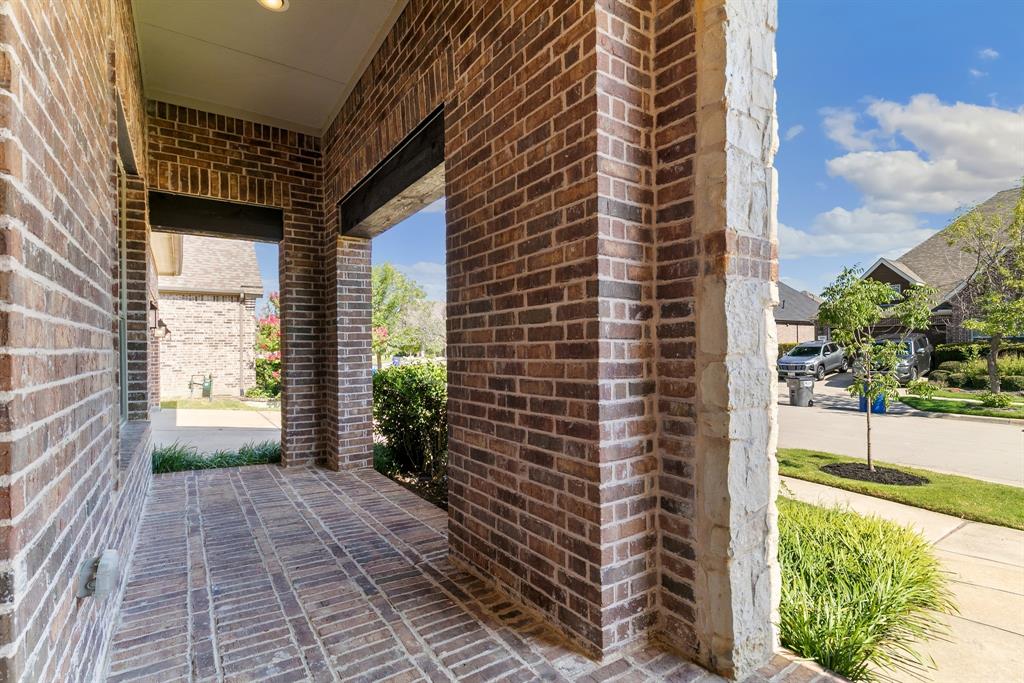 832 Dusty Trail