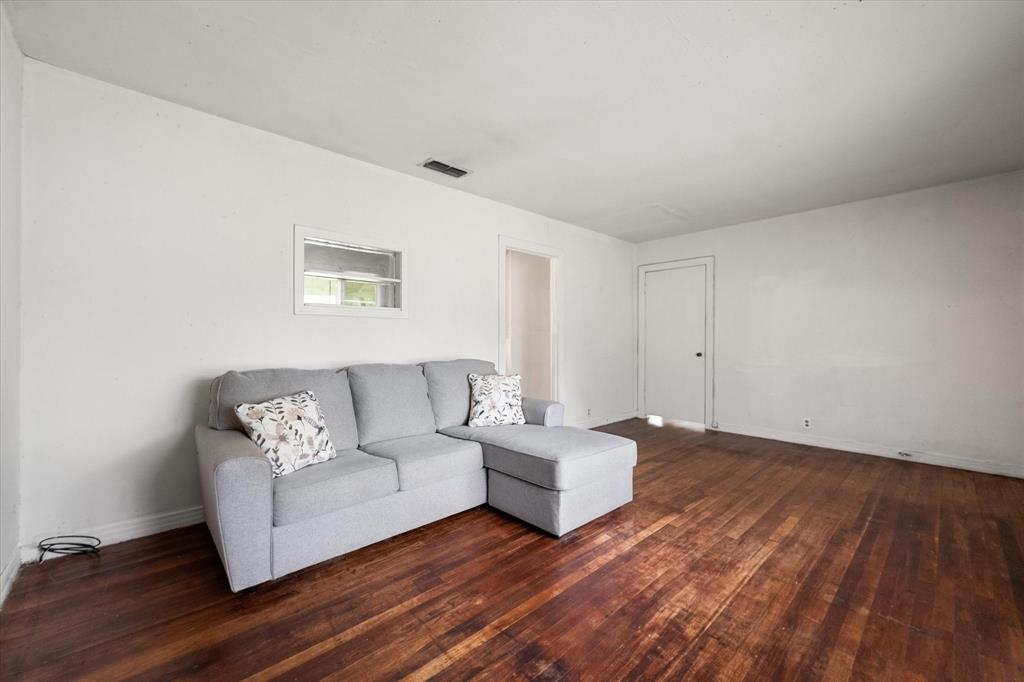 Pecan Acres Sub - Residential