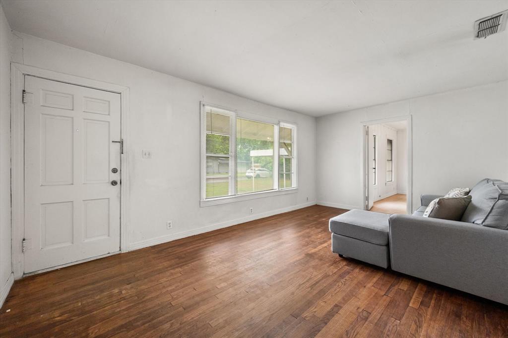 Pecan Acres Sub - Residential