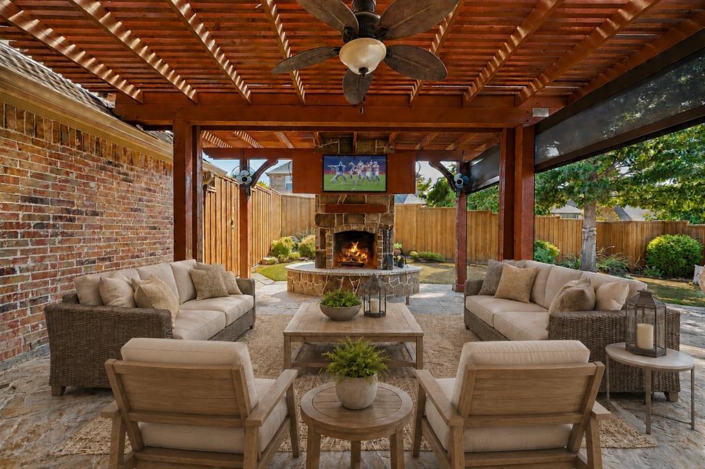 2105 Camden